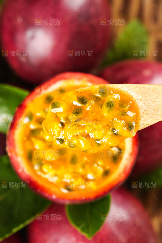 篮子里的云南百香果