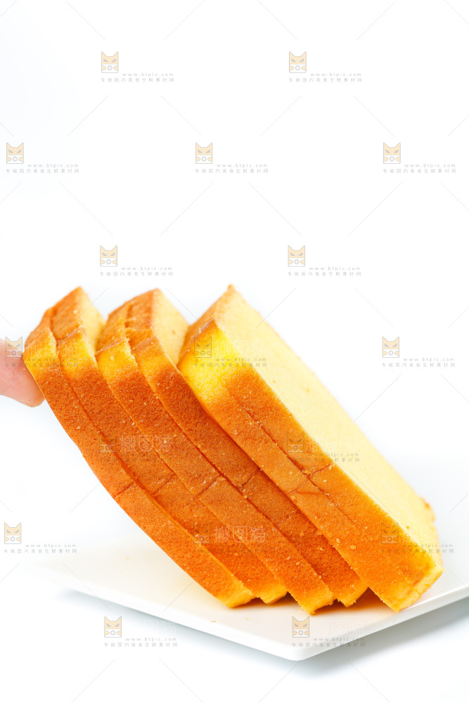 盘子里的切片面包