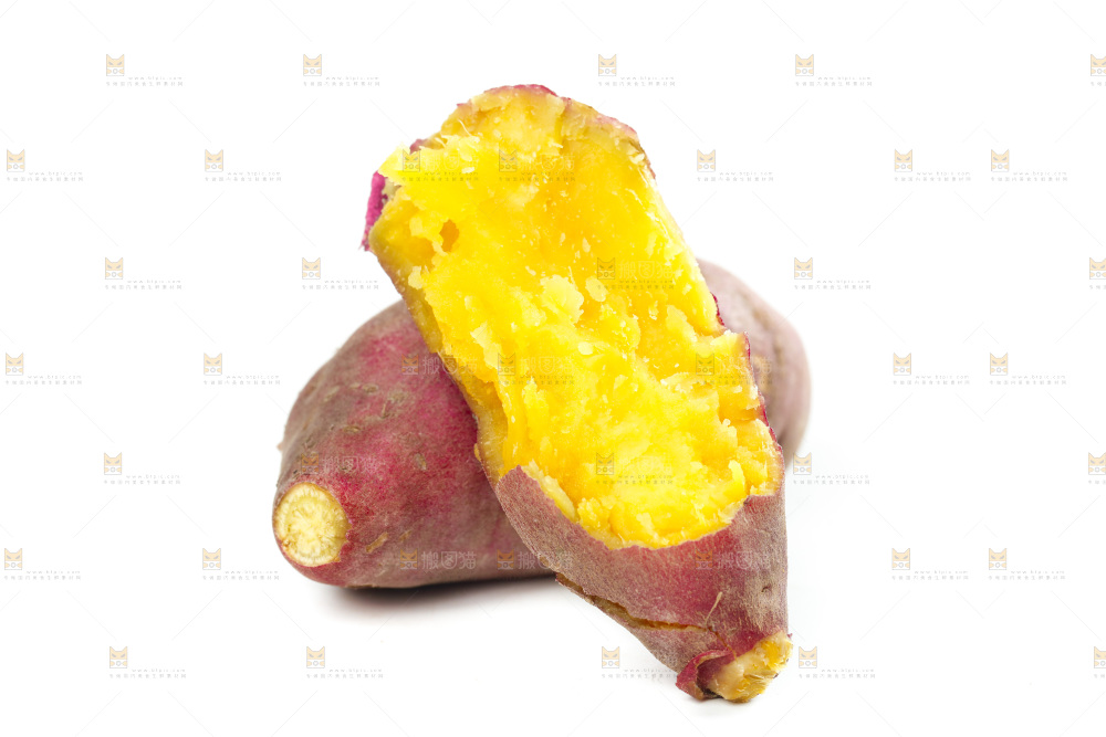 白底上一堆板栗蜜薯