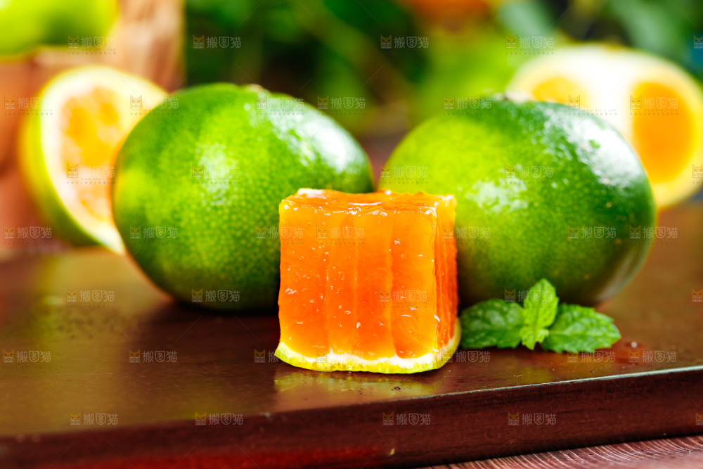 木板上的蜜橘
