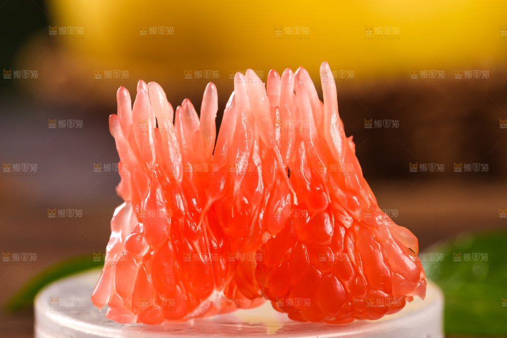 一块三红柚果肉