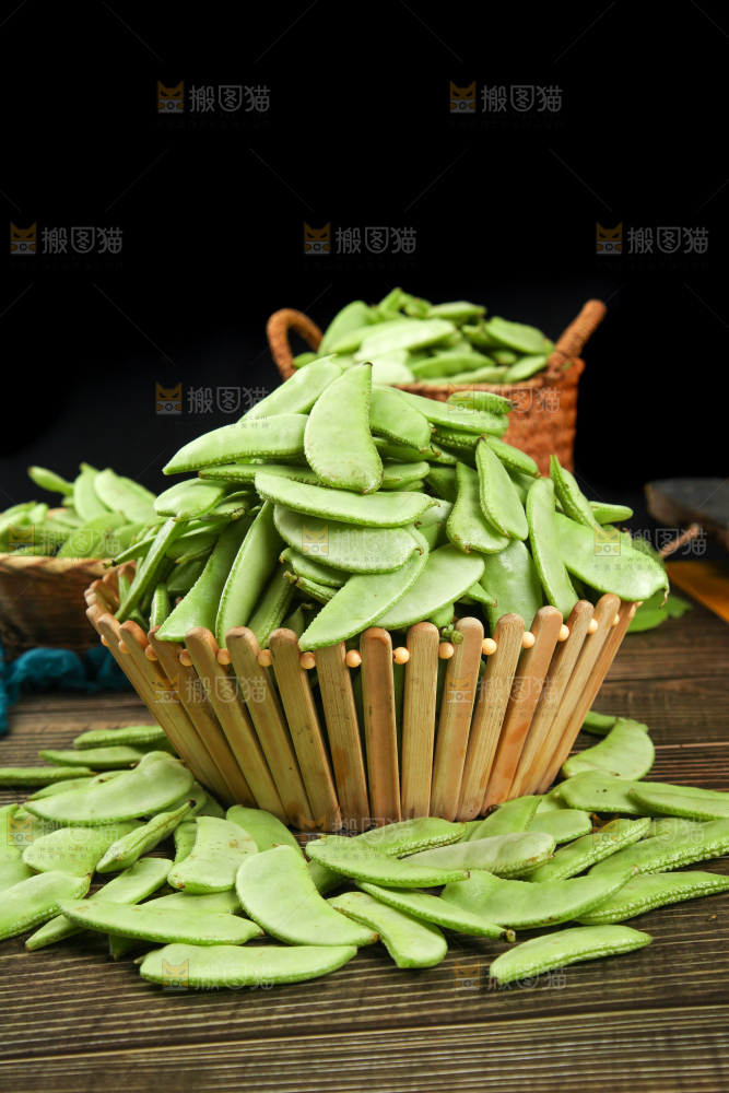 篮子里装着扁豆