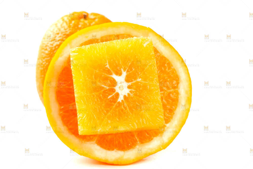 白底上摆放着甜橙子