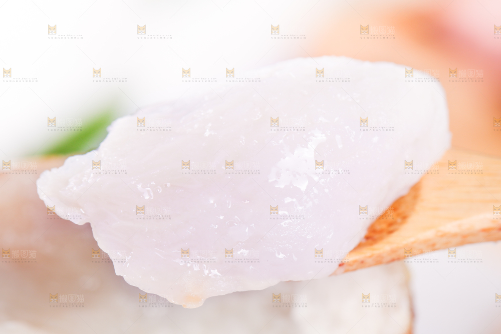 勺子里的香芋