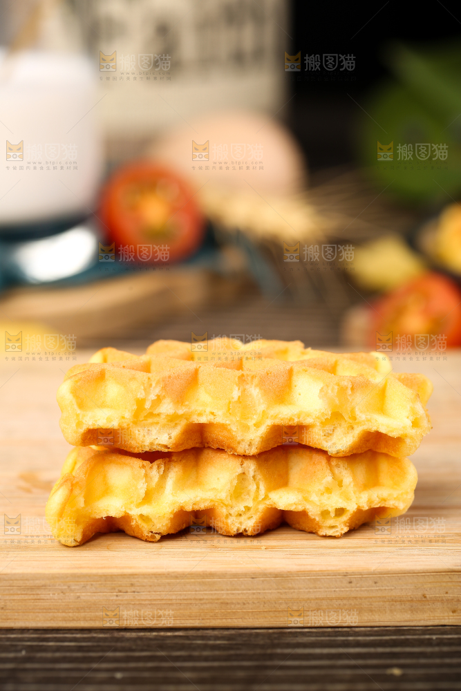 木底上的华夫饼干