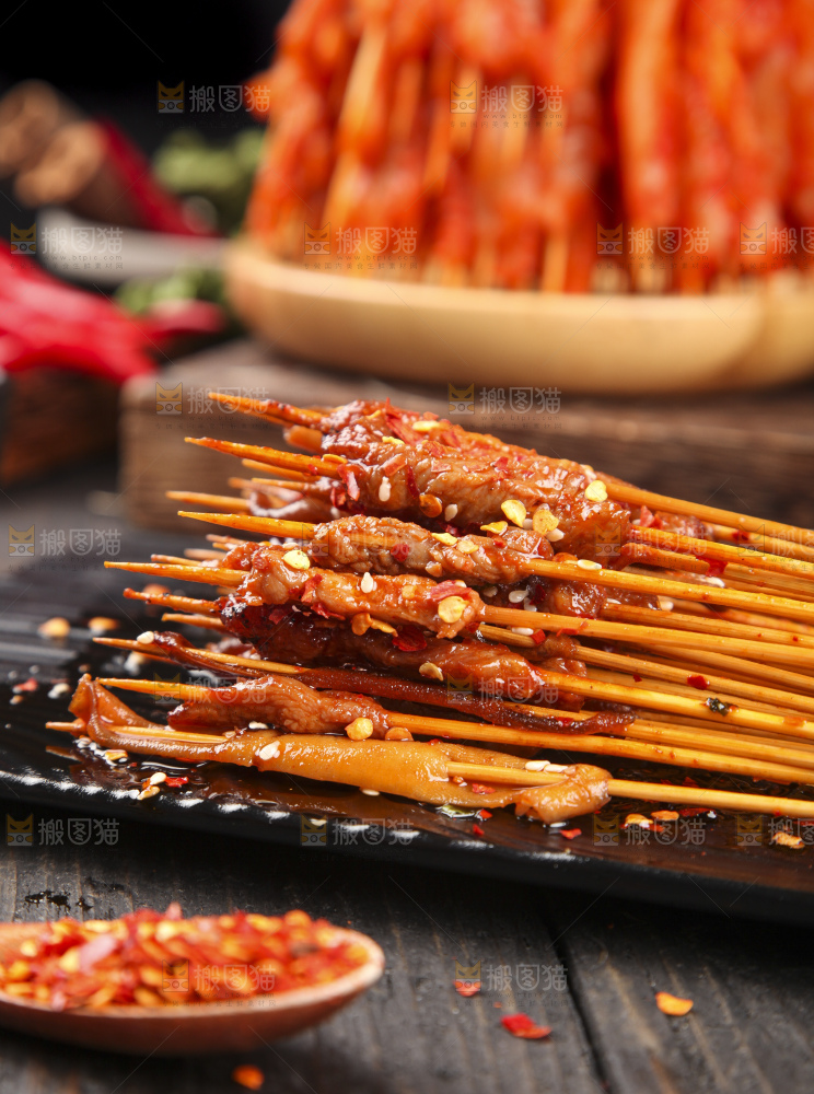 签子上串着肉串