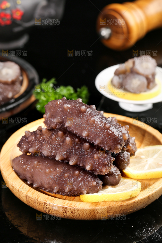 盘子里的海参