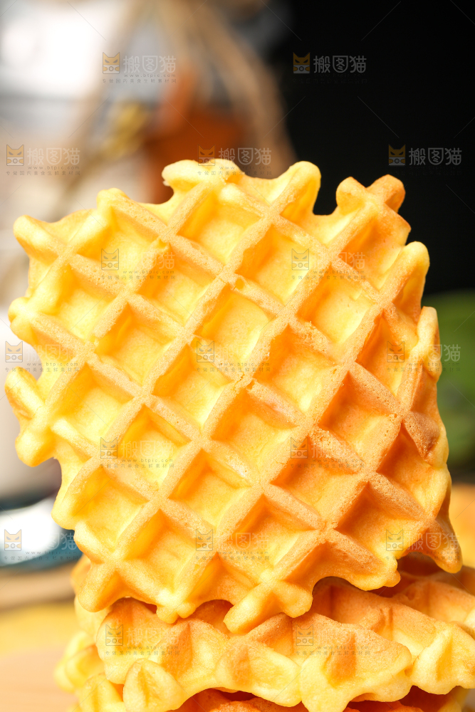 木底上的华夫饼