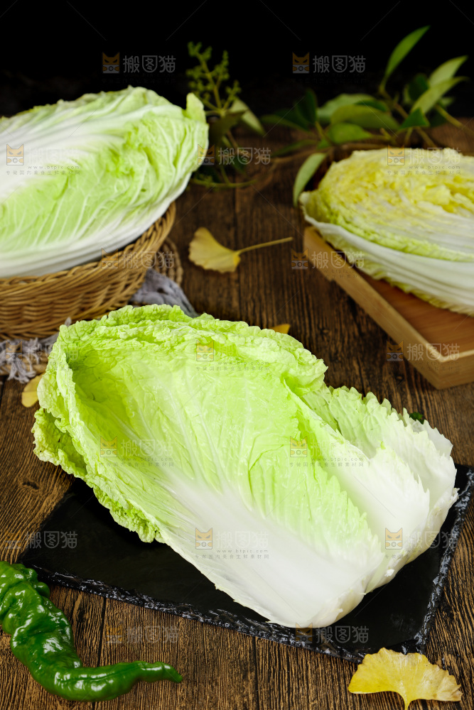 黑石板上的大白菜