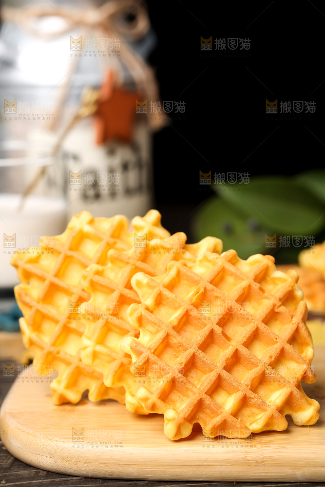 木底上的华夫饼