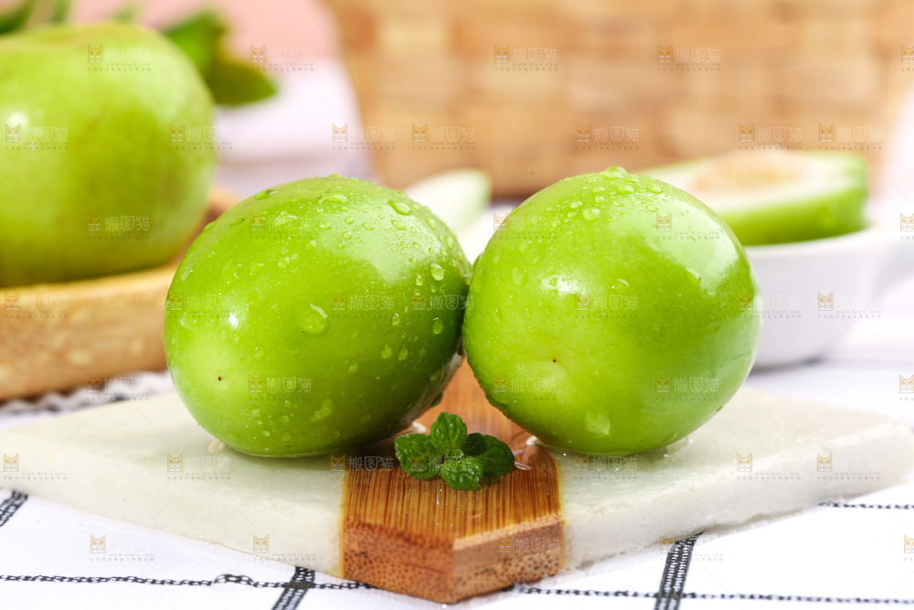 石板上的台湾牛奶枣
