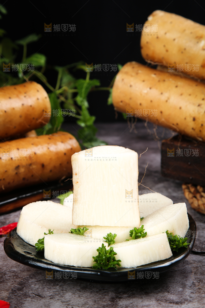 碟子里装着高山山药