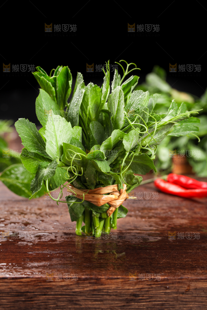 深底上的四川豌豆尖