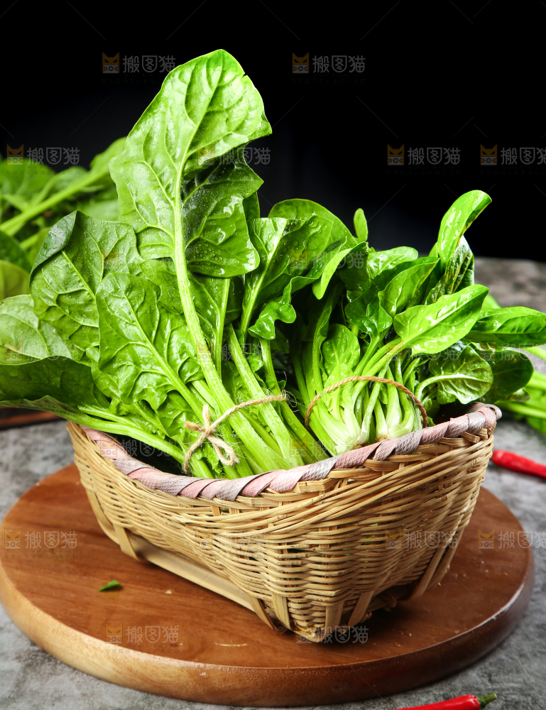 篮子里的红根菠菜