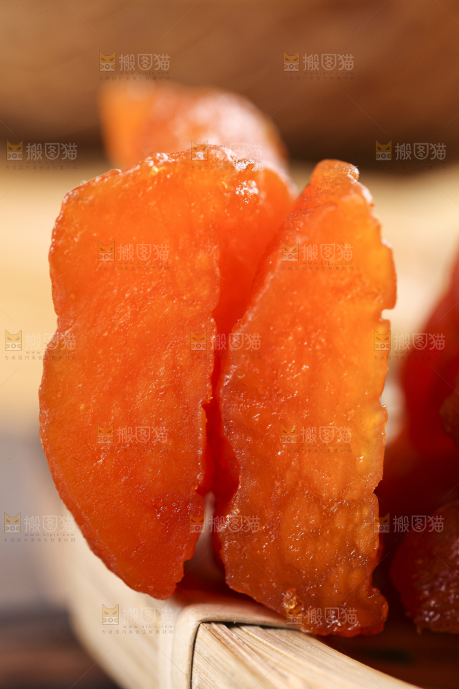 木板上的香薯干