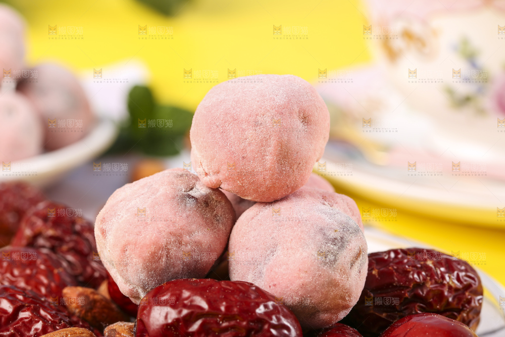 草莓奶枣