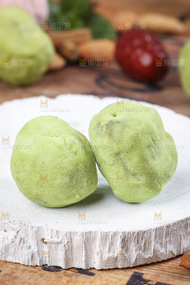 木底上的抹茶味奶枣