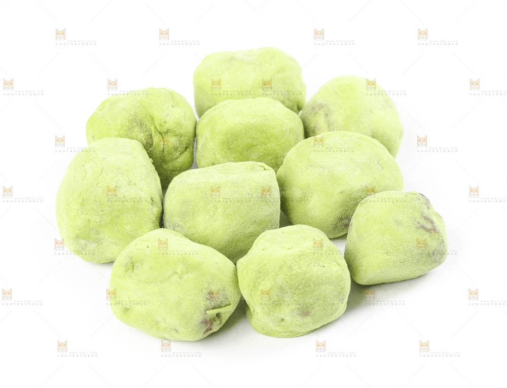 白底上的抹茶味奶枣