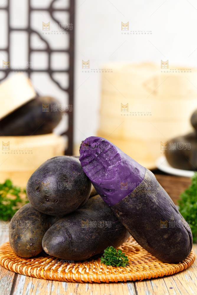 竹底上的青海黑土豆