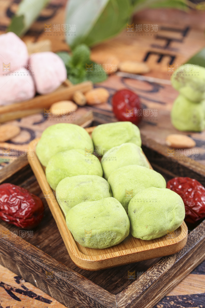 木底上的抹茶味奶枣