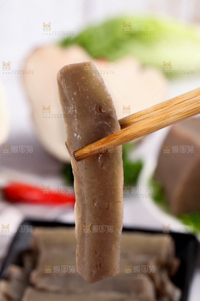 浅底上的手工魔芋豆腐