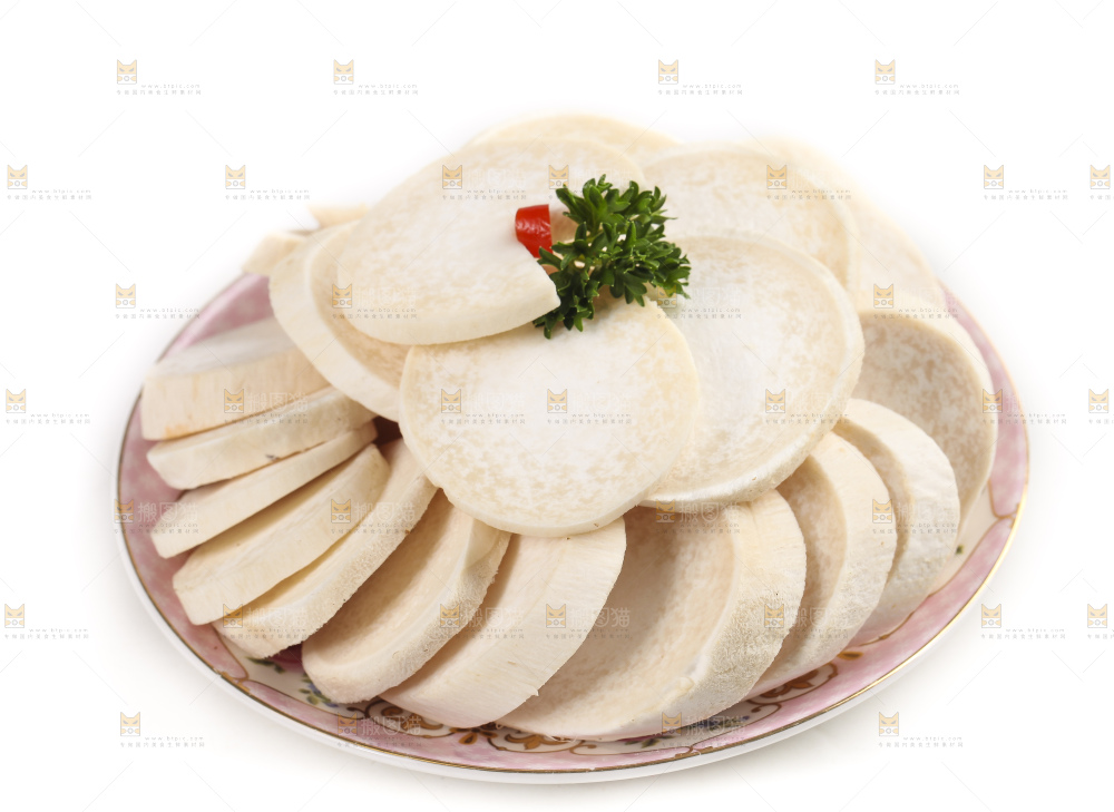 白底上放着大鸡腿菇