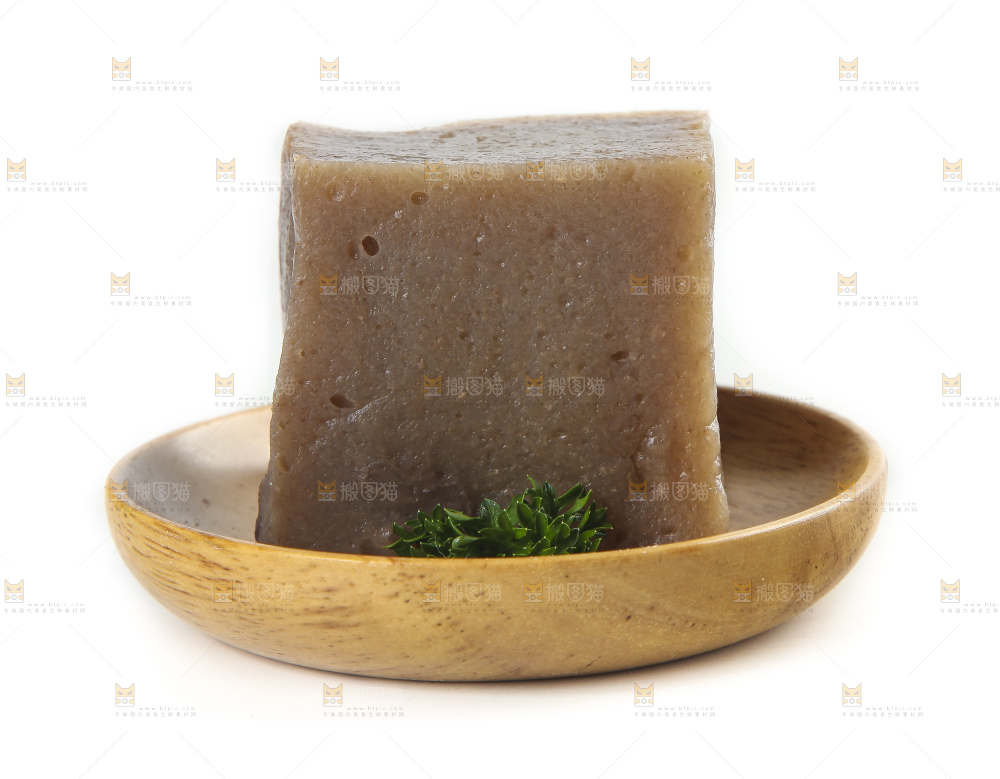 盘子里的魔芋豆腐