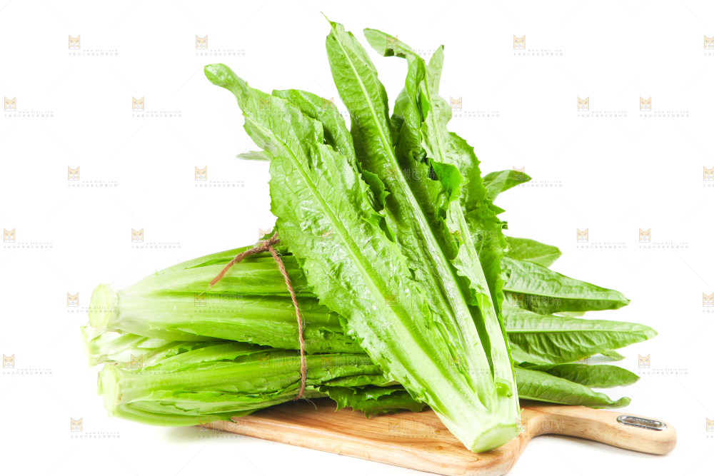 木板上放着油麦菜
