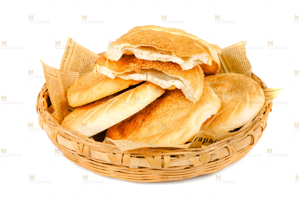 白底上放着烧饼