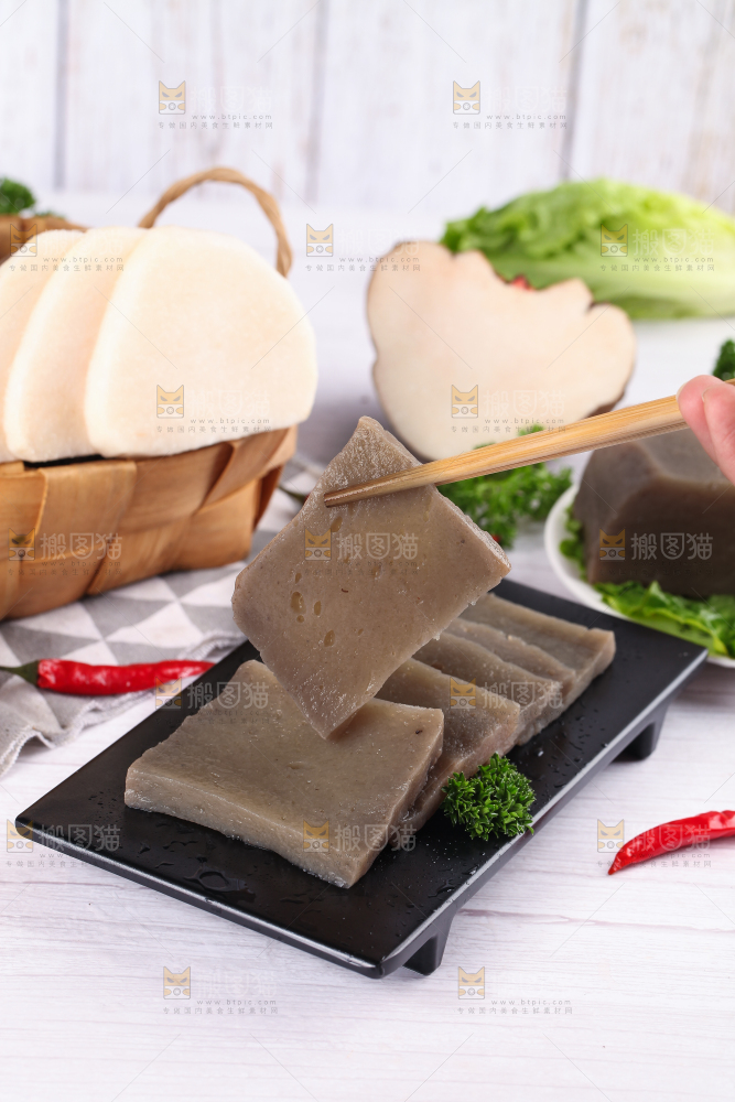 浅底上的手工魔芋豆腐