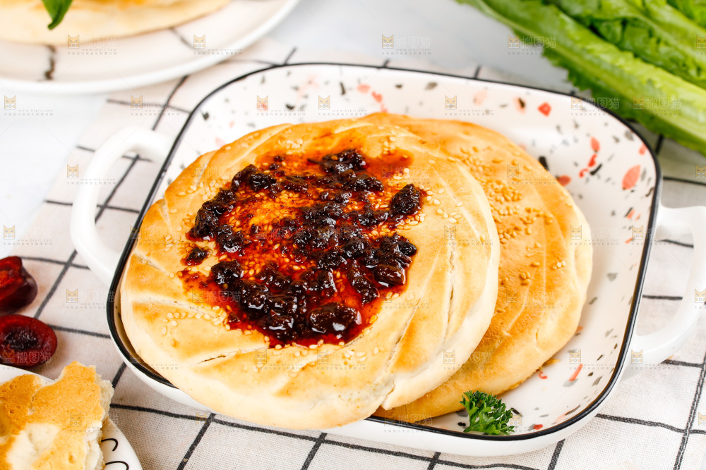 白格子底上的河南吊炉烧饼