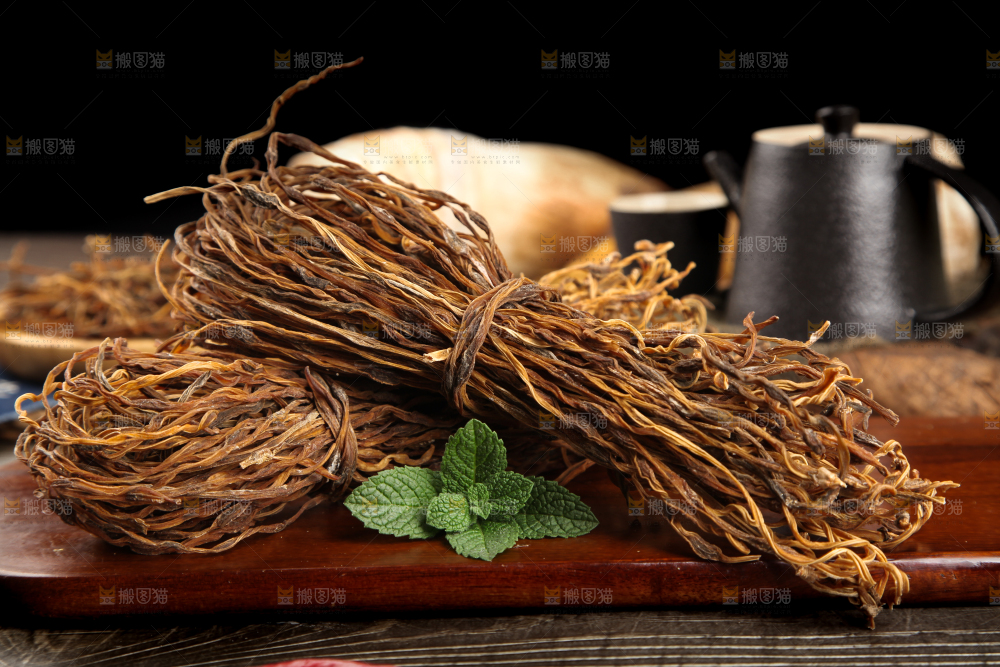 木板上的农家干豇豆
