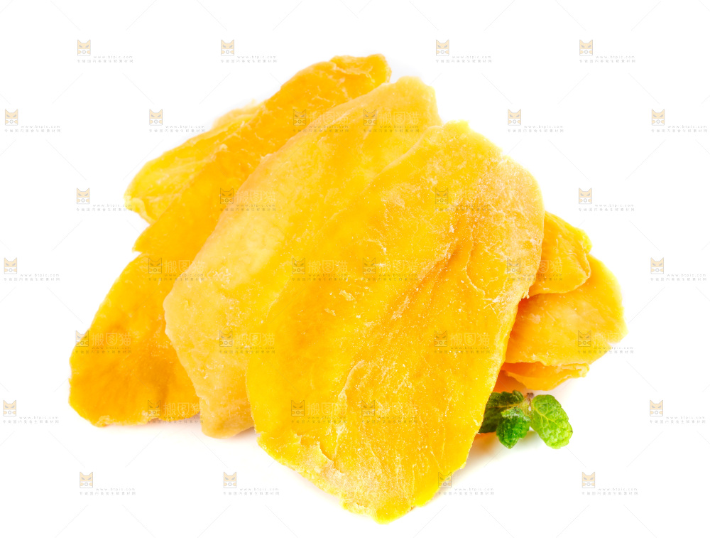 白底上的芒果干切片