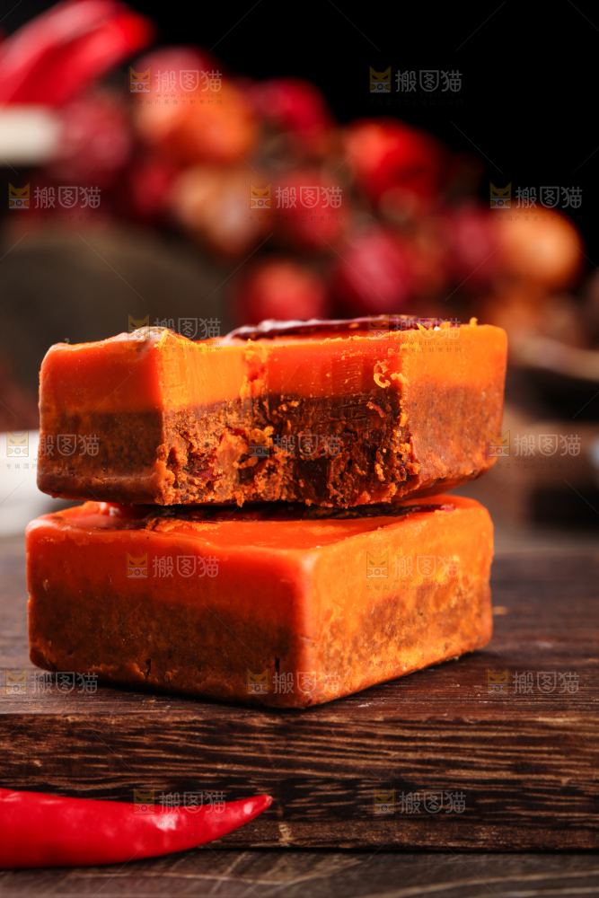 木底上的麻辣火锅底料
