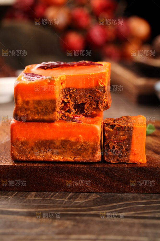 木底上的麻辣火锅底料