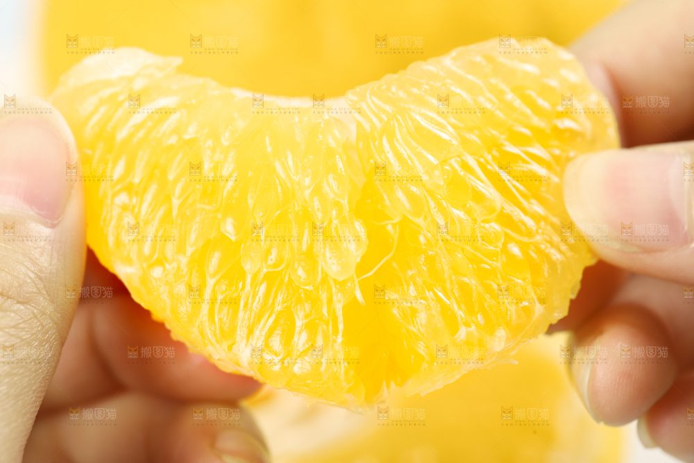 手里拿着不知火