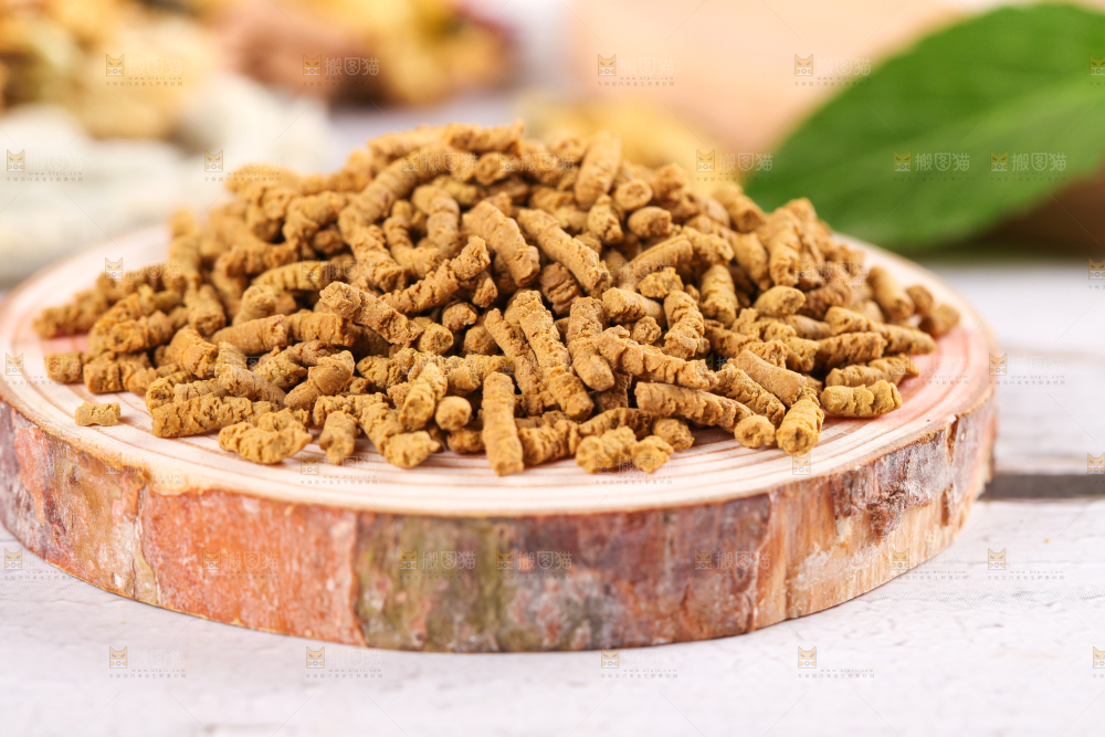 木底上的苦荞
