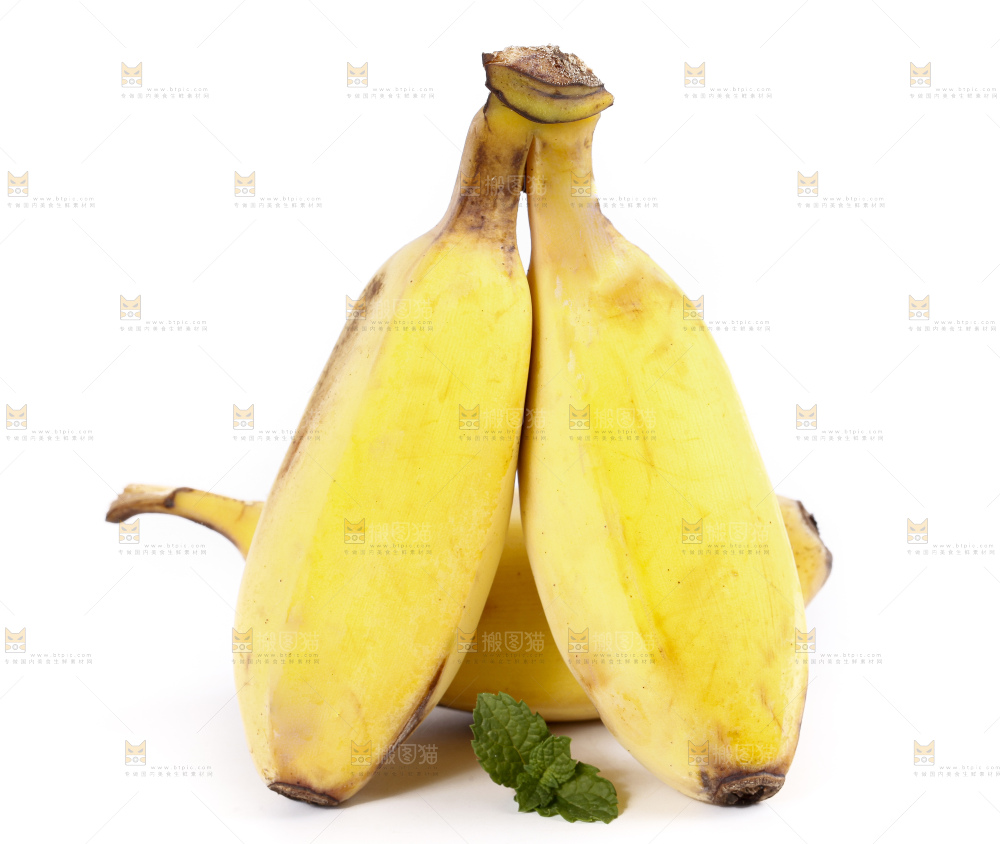 白底上的苹果香蕉