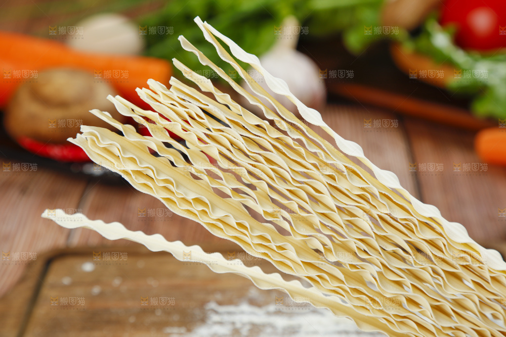 刀削宽面