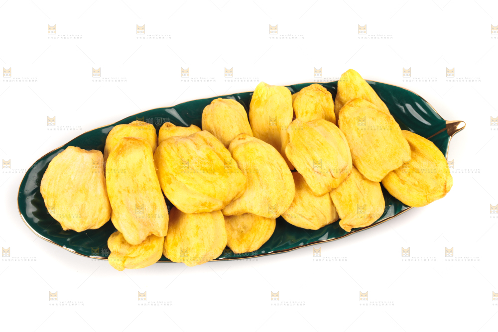 盘子里装着菠萝蜜干