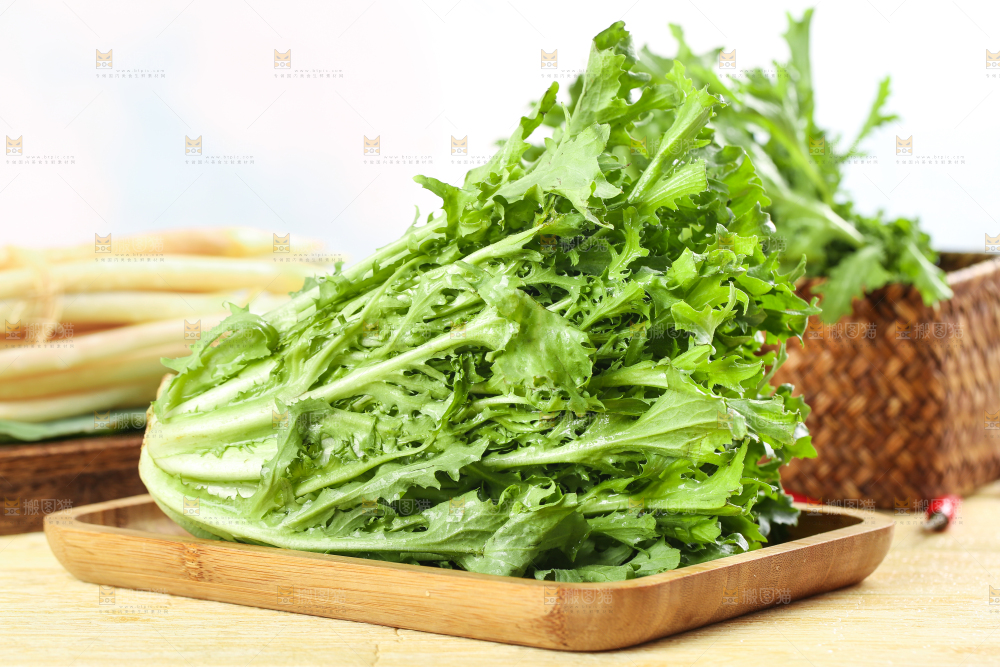 木盒里装着苦菊