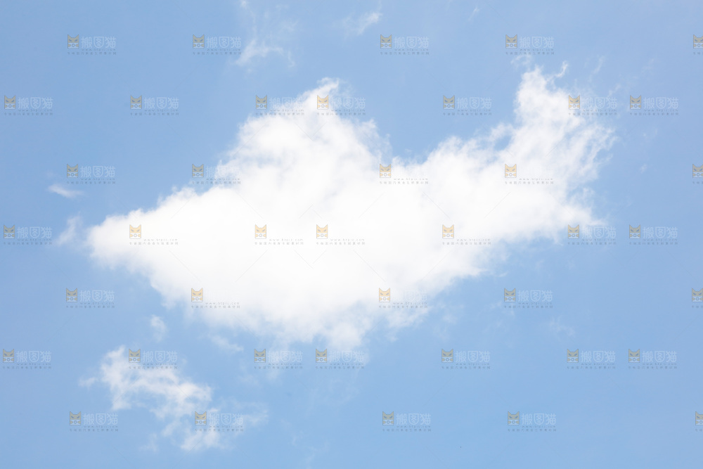蔚蓝色的天空