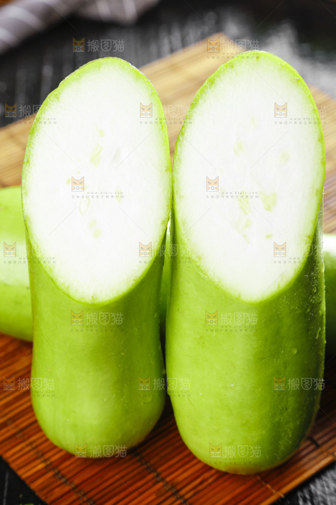 木底上放着瓠子