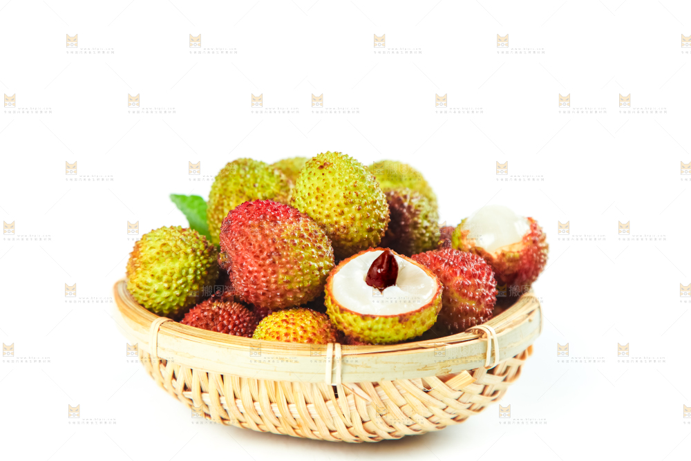 篮子里装着荔枝