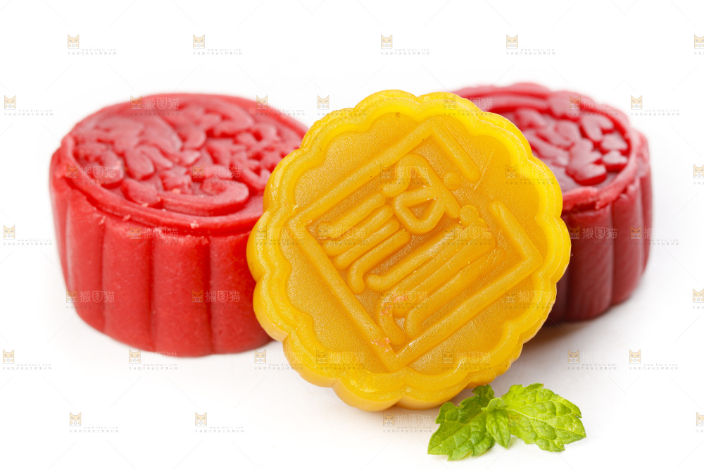 白底上的流心月饼