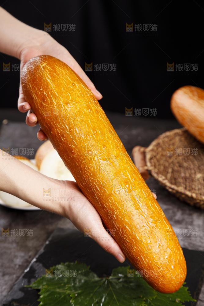深底上的老黄瓜