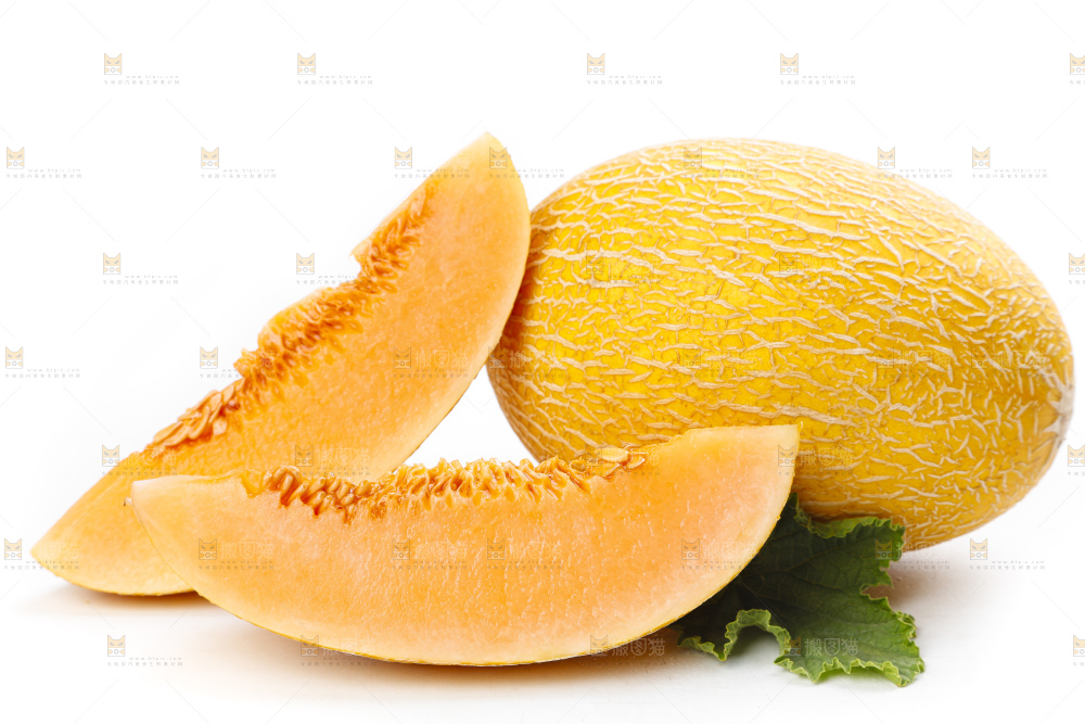 白底上摆放着黄皮蜜瓜