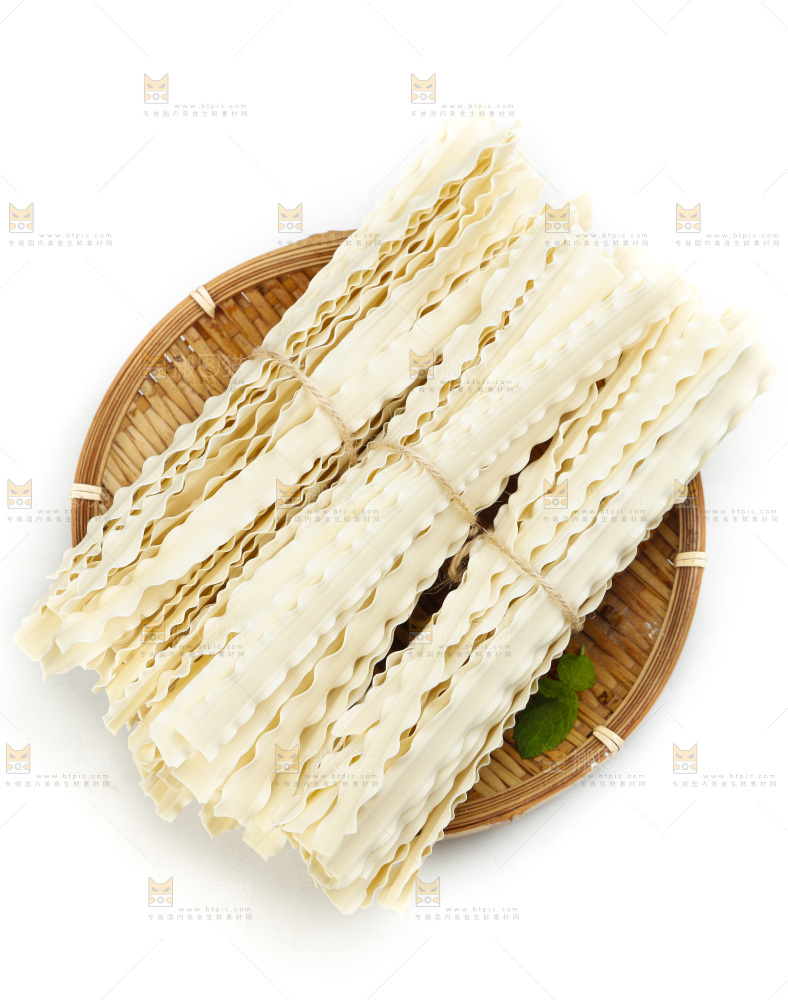 白底上的手工手擀面