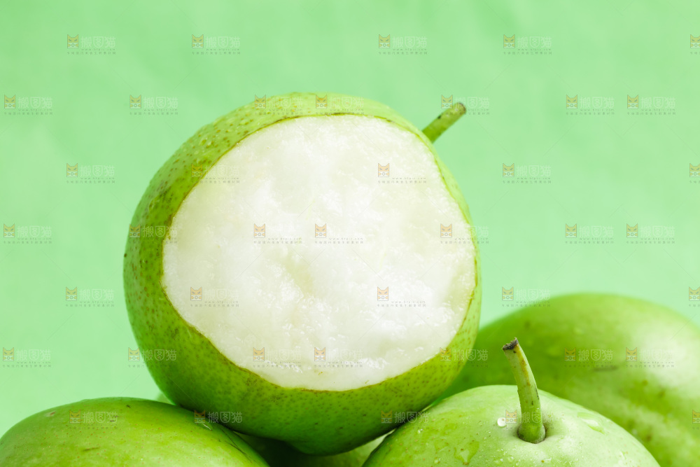 浅底上的青皮梨