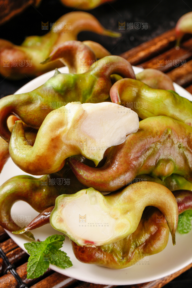 盘子里洪湖菱角